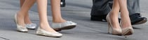 Los zapatos de la reina Letizia son de la firma alicantina Magrit, según informan desde la casa del modisto