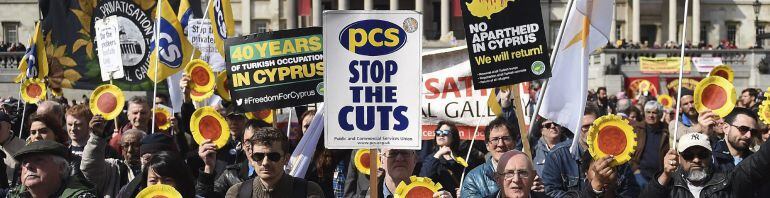 La manifestación que nos presenta Ortega poco tiene que ver con ésta del pasado 1 de mayo en Londres