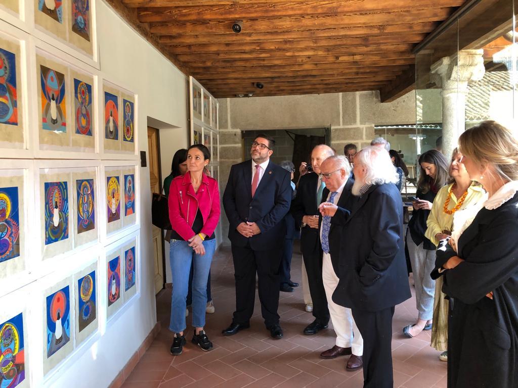 Luciano Díaz Castilla durante la presentación de la exposición