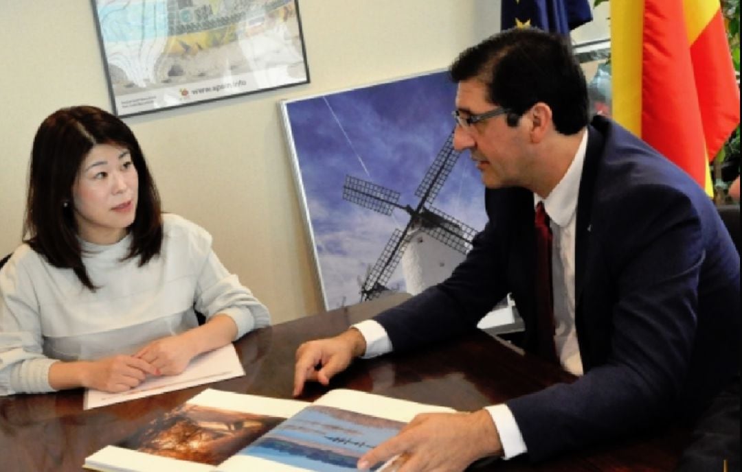 El presidente de la Diputación de Ciudad Real, José Manuel Caballero, durante su visita al país japonés 