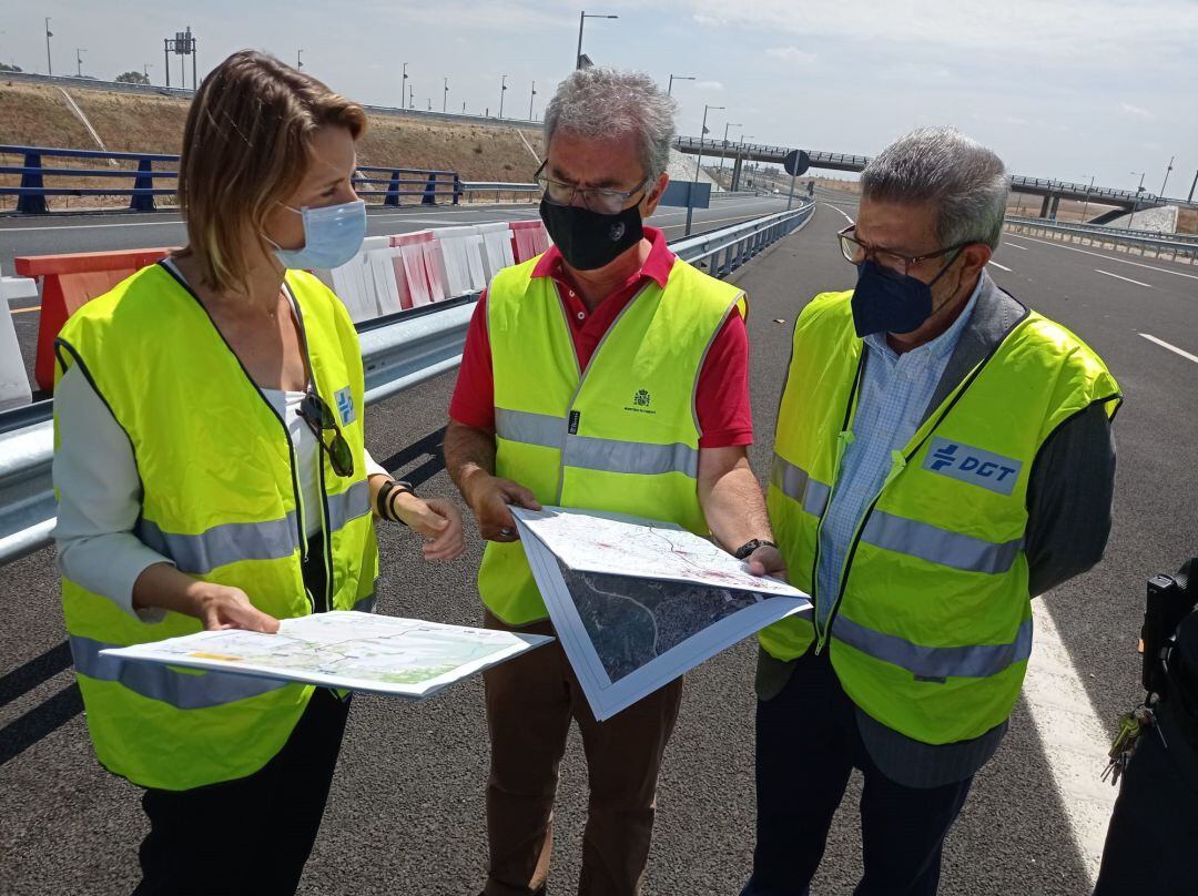 Visita al "transfer" de la A-4.