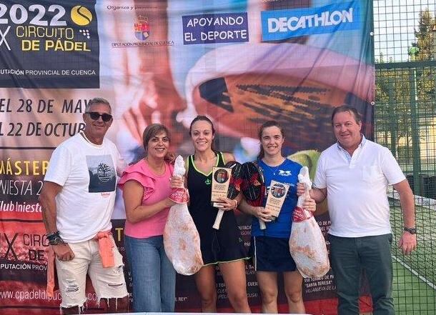 Nerea Doblaré y Melli García, campeonas en féminas en el torneo taranconero