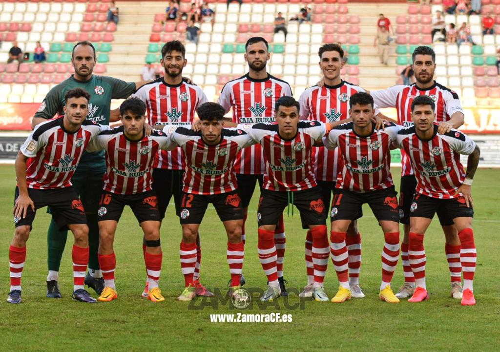 Once titular del Zamora CF en un partido anterior.