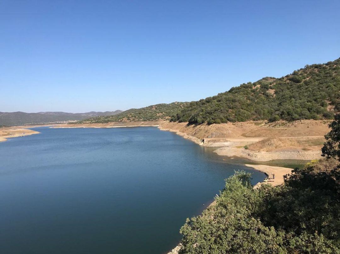 Panorámica actual del embalse de San Rafael de Navallana