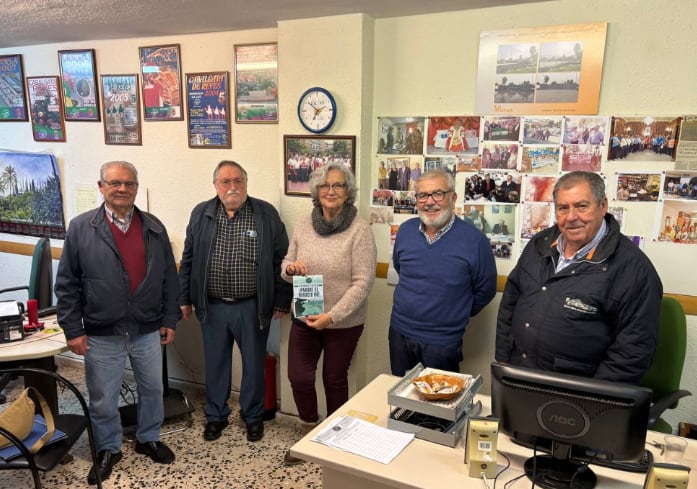 Reunión del Movimiento Vecinal del Parque del Oeste con la Asociación de Vecinos de La Luz