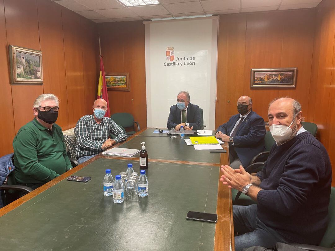 La Junta y CCOO Palencia en sintonía para recuperar las frecuencias ferroviarias perdidas por el Covid