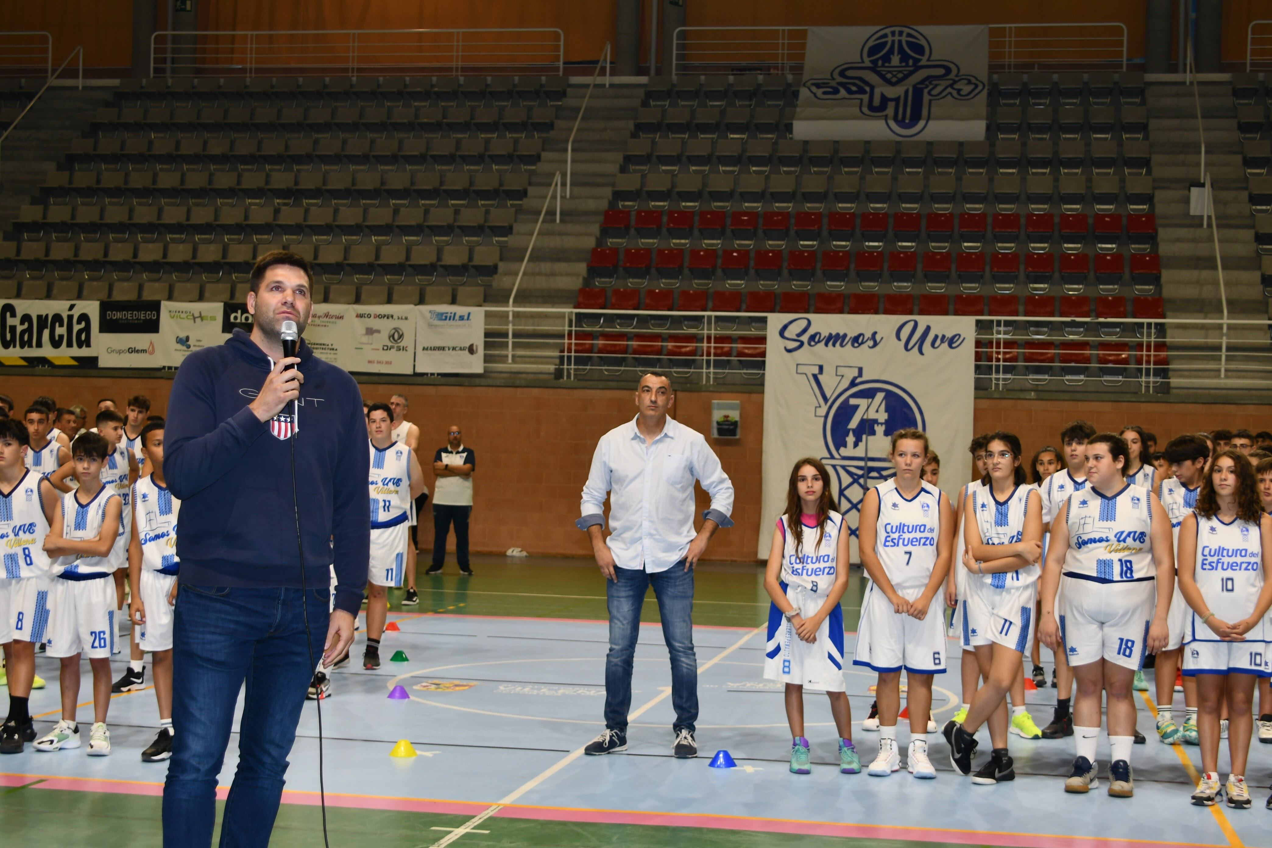 Presentación de los equipos
