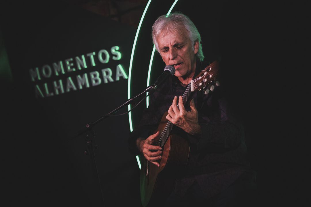 Kiko Veneno en una de las citas de Conciertos Alhambra