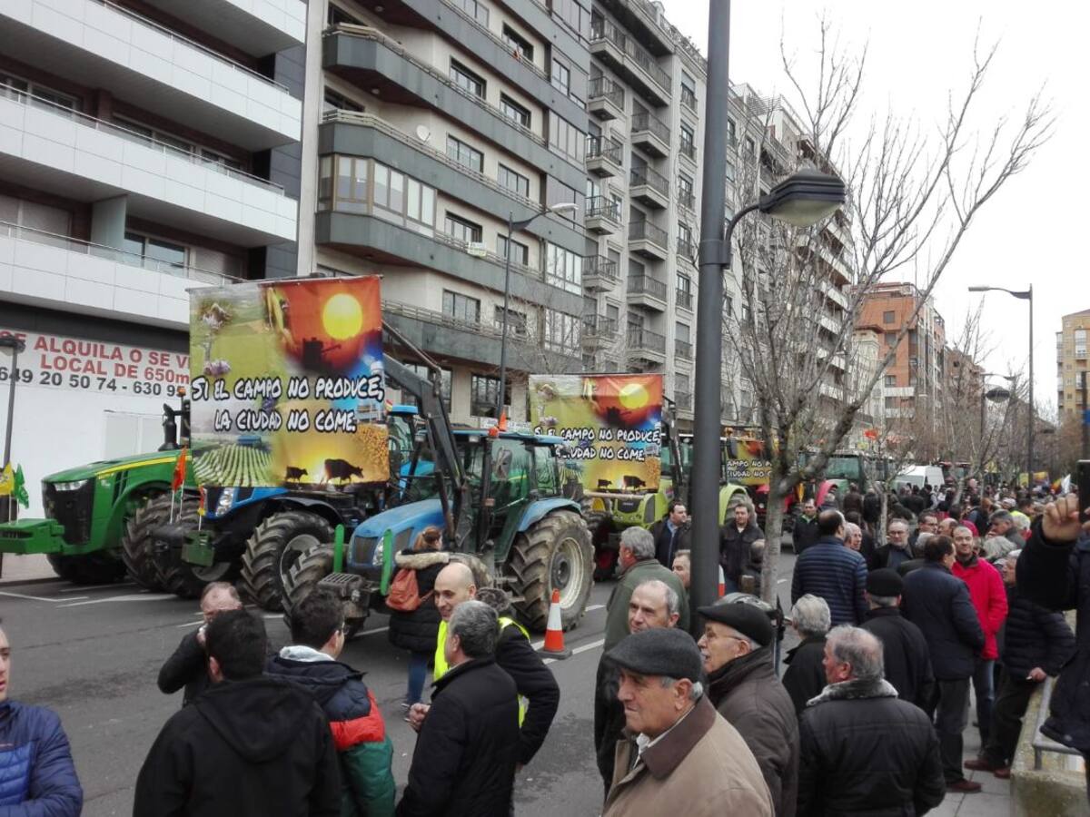 Los agricultores reclaman precios justos y más respeto al mundo rural