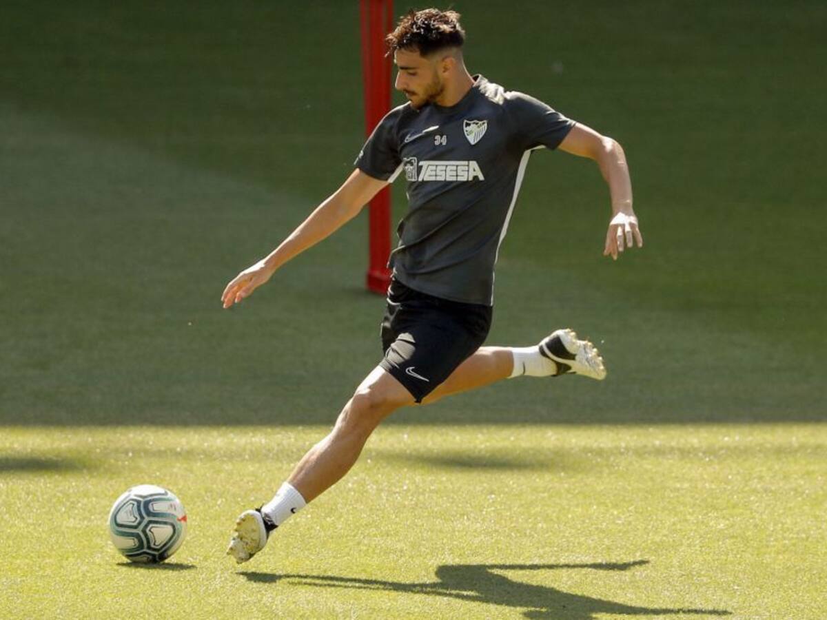 El centrocampista Luis Muñoz seguirá hasta el final de temporada