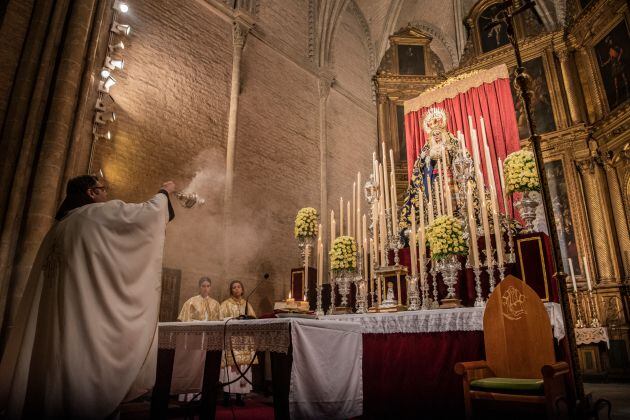 Imagen de archivo de los cultos a la Virgen de los Desamparados de San Esteban