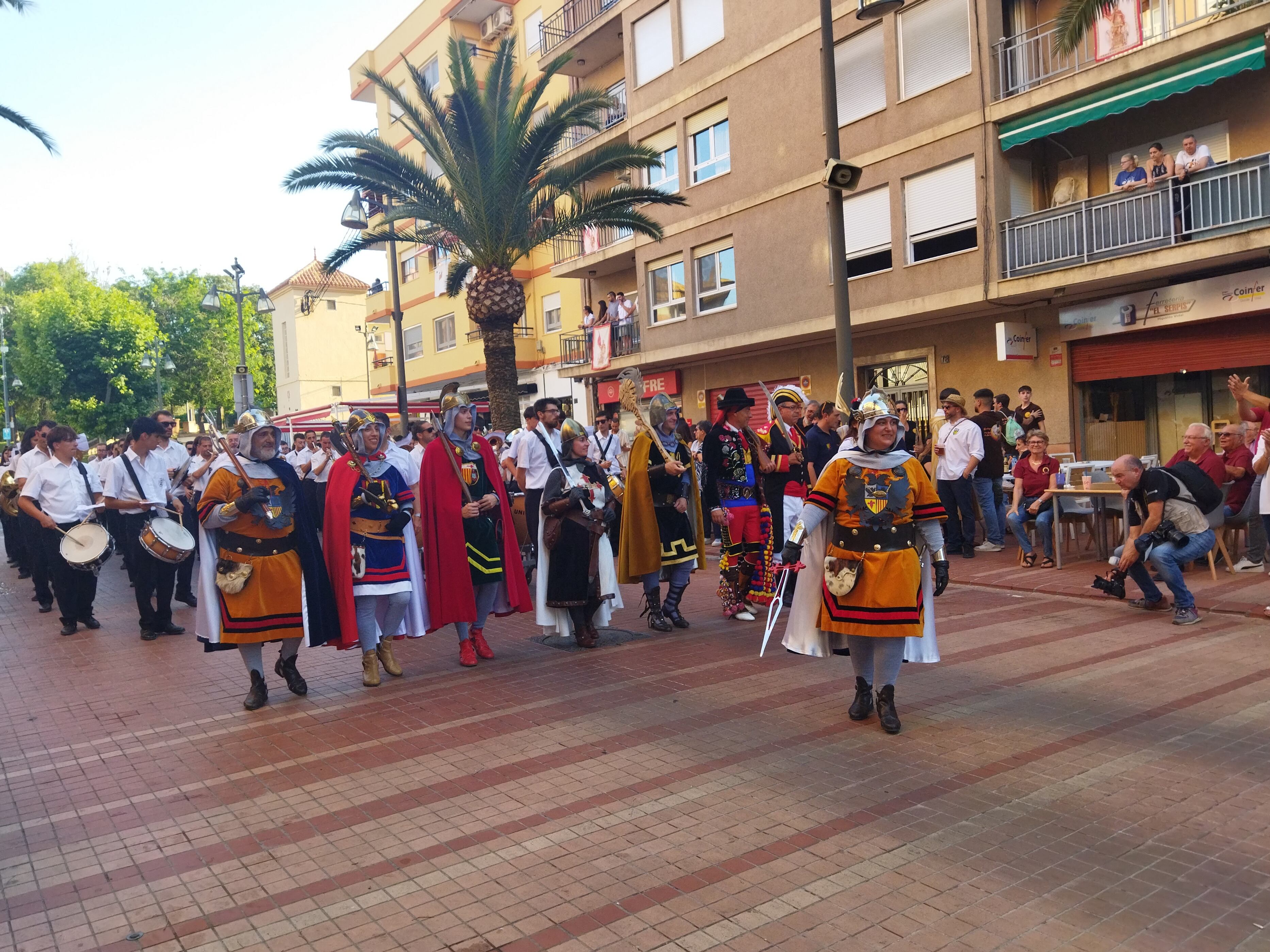 Los publicadores adultos del bando cristiano en el último tramo de la Publicació del 2025.