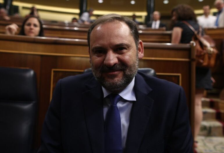 José Luis Ábalos en la sesión de control al Gobierno en el Congreso