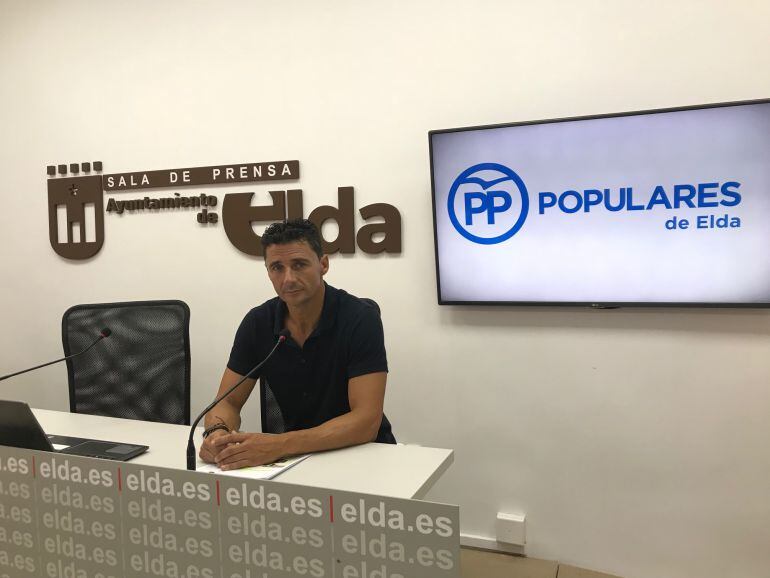 Alberto García, portavoz del PP de Elda