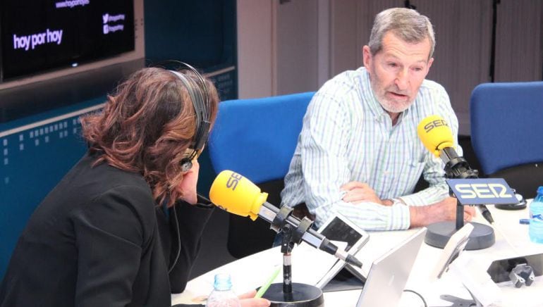 Julio Rodríguez, durante la entrevista con Pepa Bueno