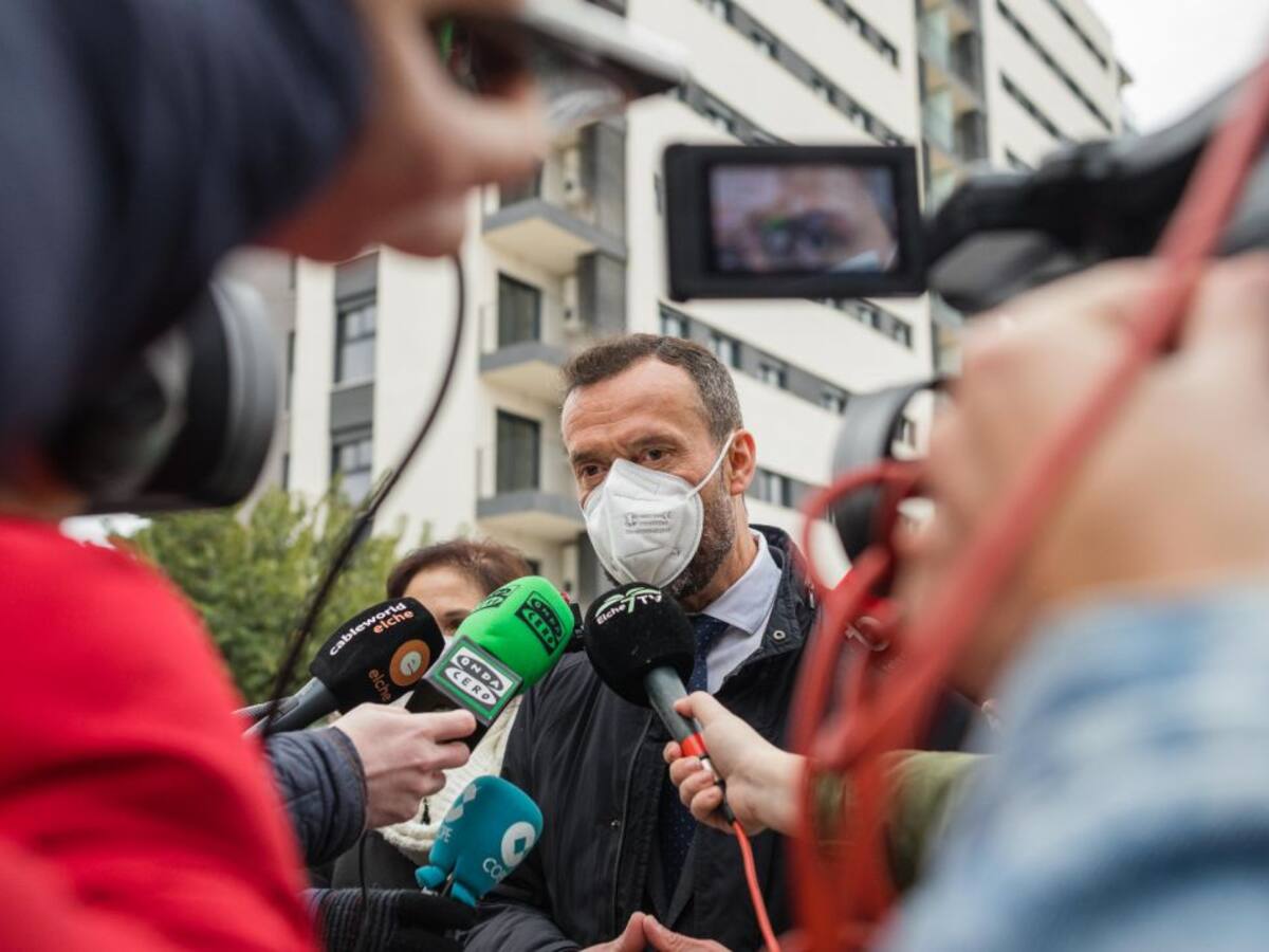 González: "No hace falta hiperventilar para debatir sobre Las Clarisas"