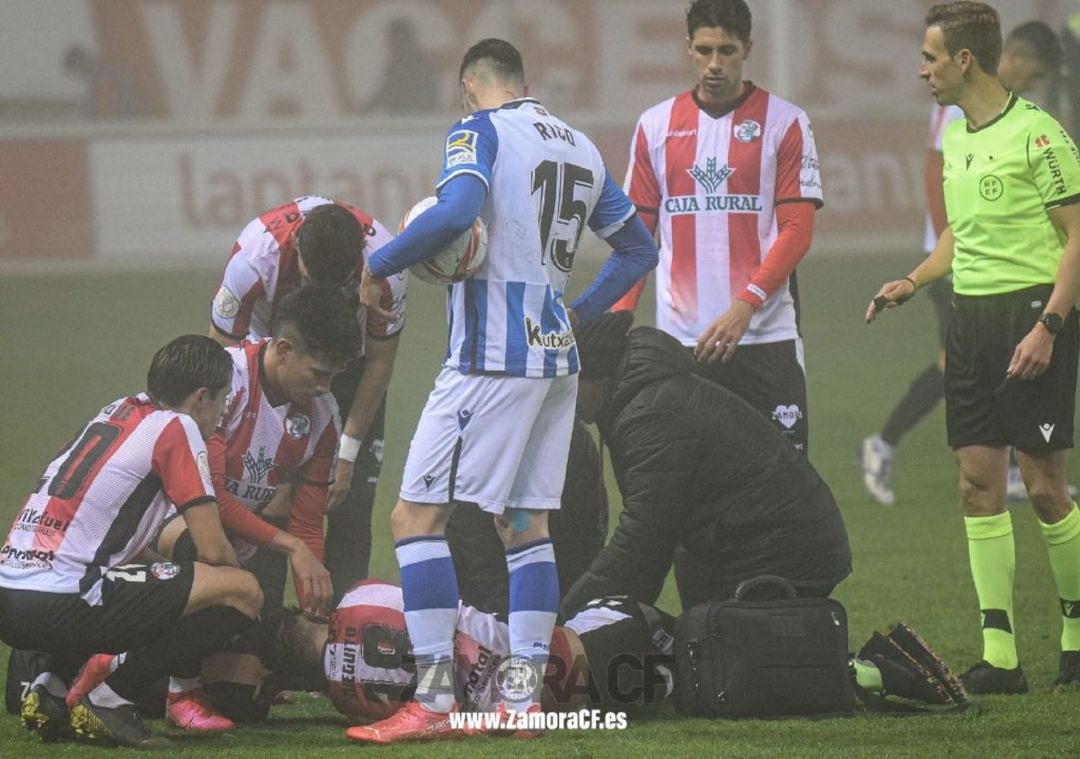 Diego Hernández en el momento de su lesión