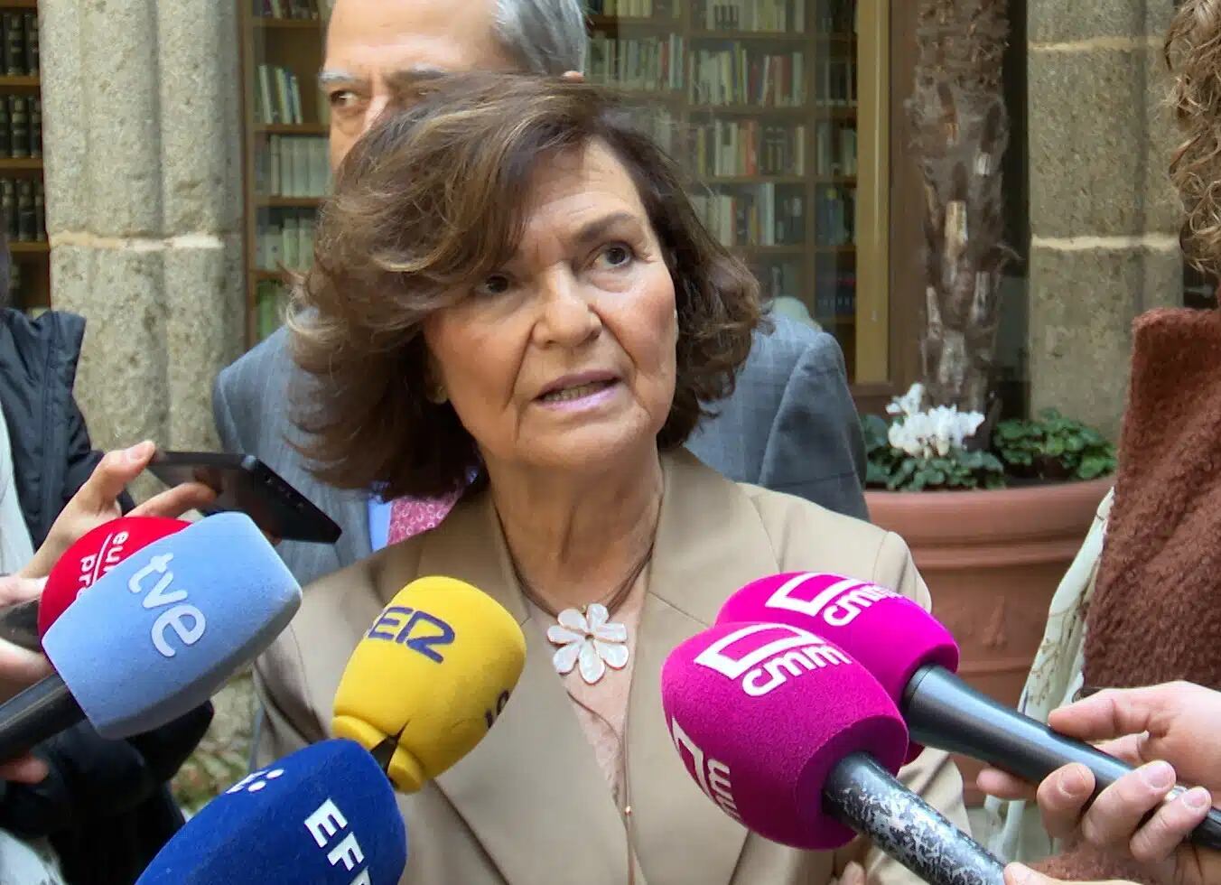 Carmen Calvo, presidenta del Consejo de Estado, durante su visita al Consejo Consultivo de Castilla-La Mancha, con sede en Toledo