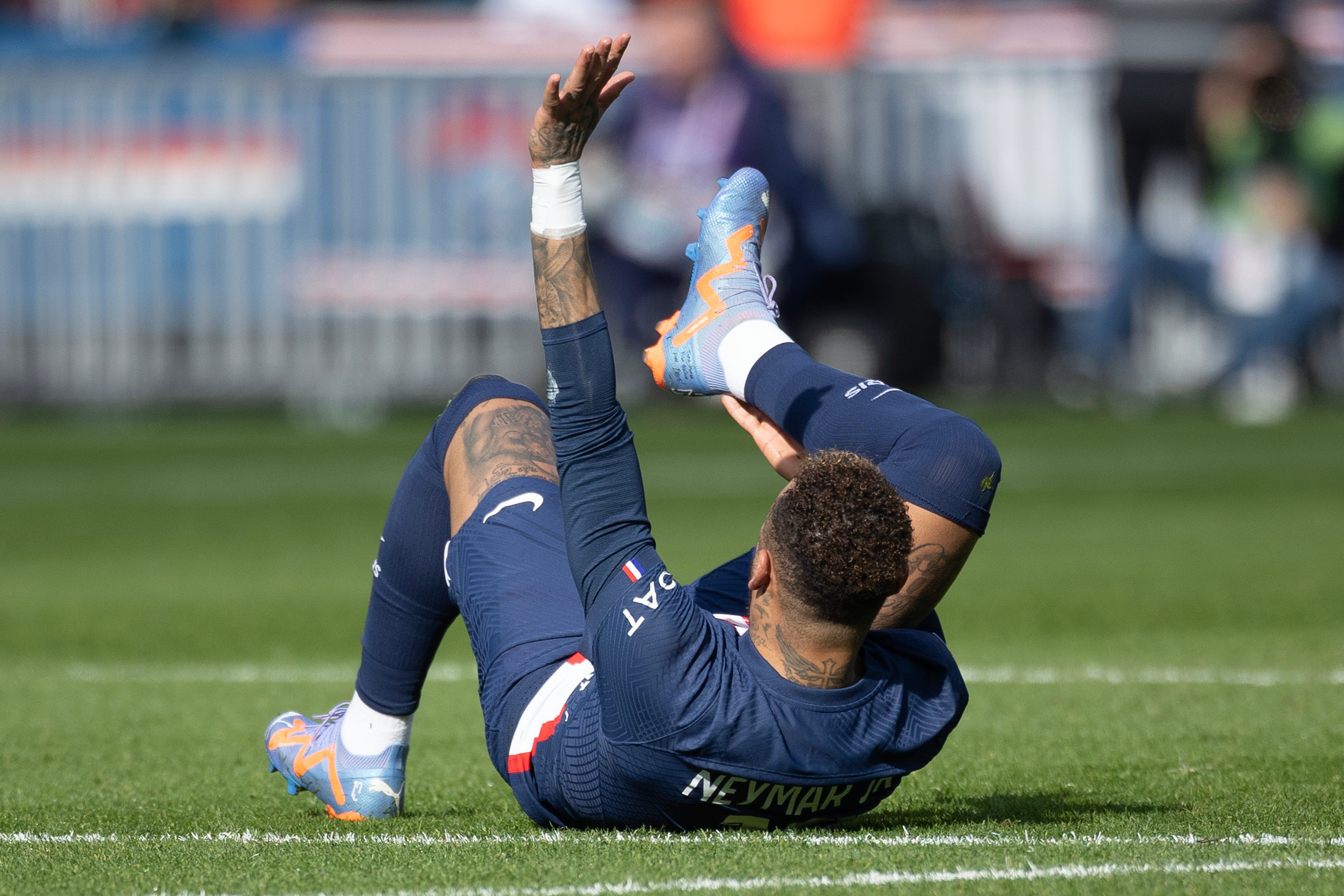 Neymar, lesionado ante el Lille.