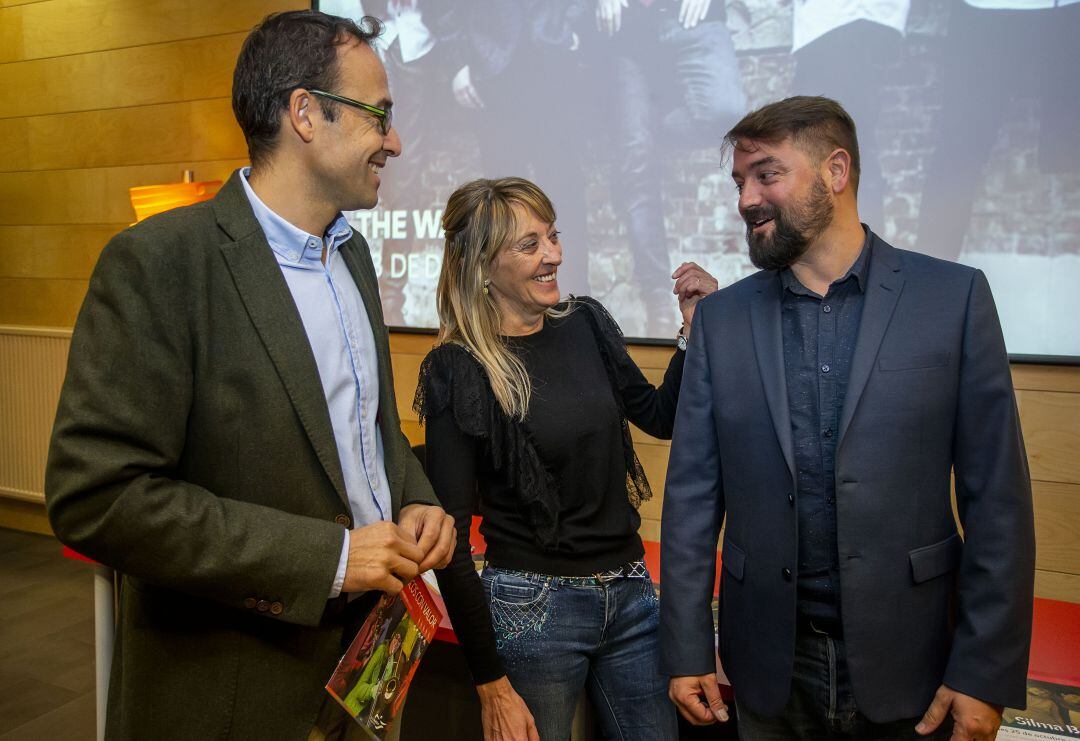 Ramón Alegre, Sole García y Jorge Jiménez Quirce, durante la presentación del nuevo ciclo de &#039;Músicos con valor&#039;