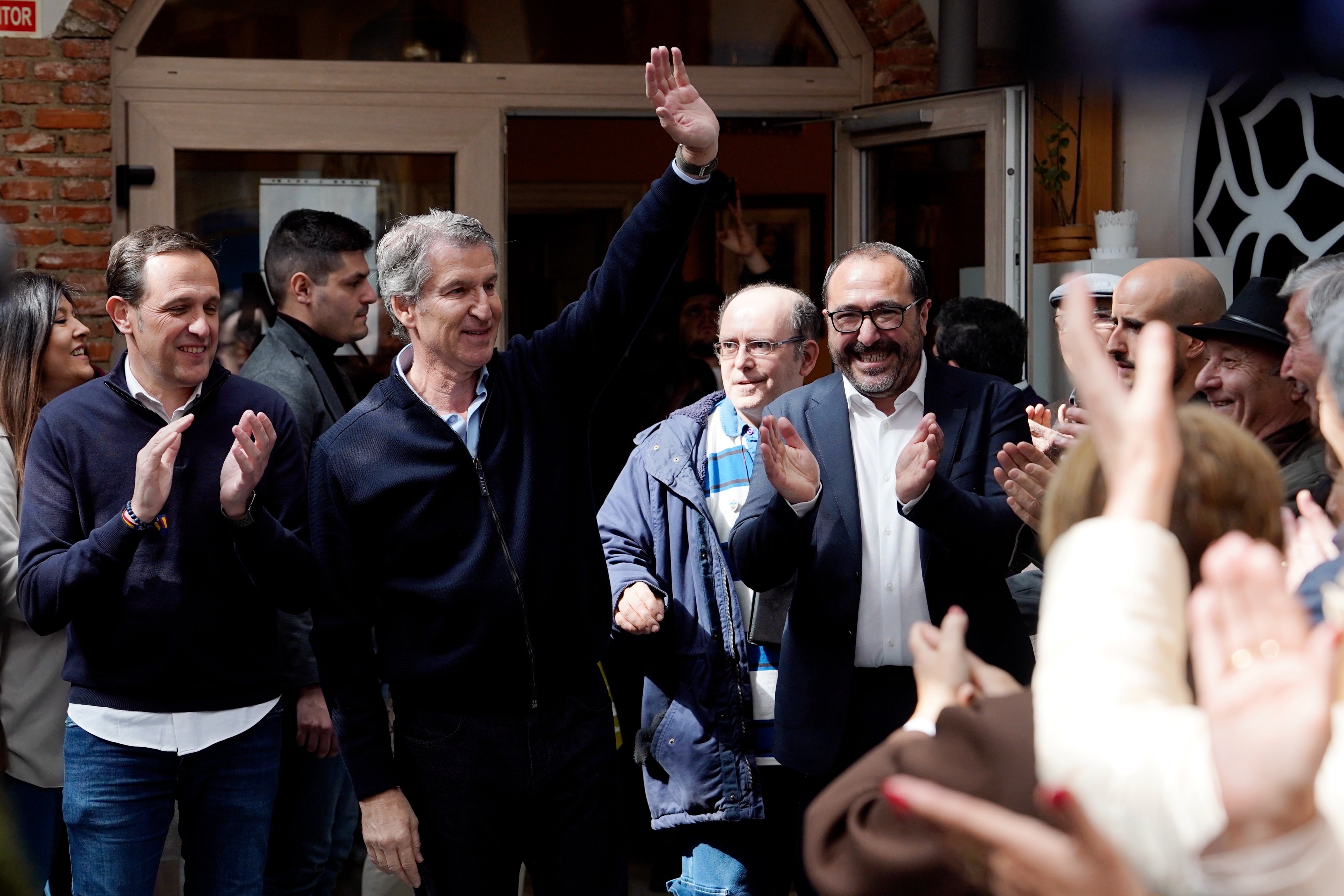 Feijóo interviene en un acto de campaña en Tordesillas. EFE/Nacho Gallego