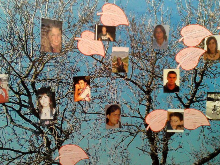 El árbol de los deseos ha presidido el acto