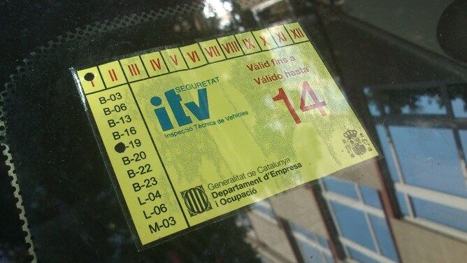 La banda falsificava targetes d'ITV a canvi de 150 euros