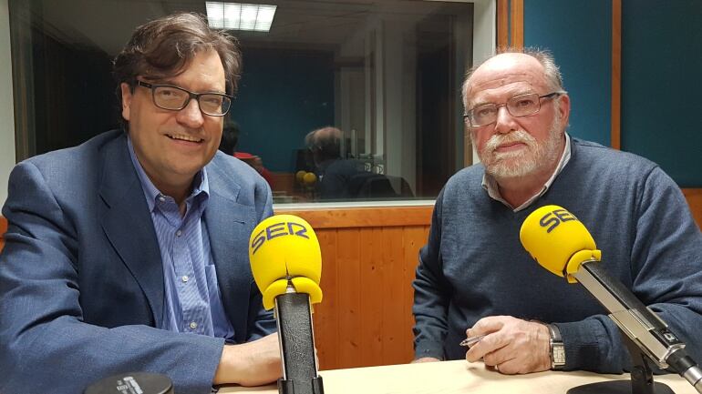 Pablo de Castro y Javier Puente en el estudio de la Ventana 