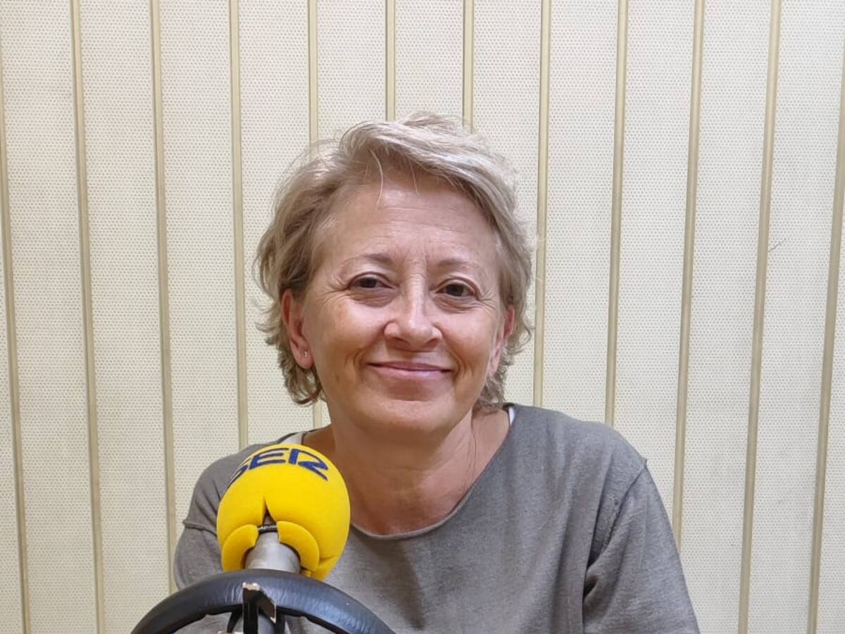 Entrevista a Elena Cidad, gerente de la asociación de empresario de Barbastro