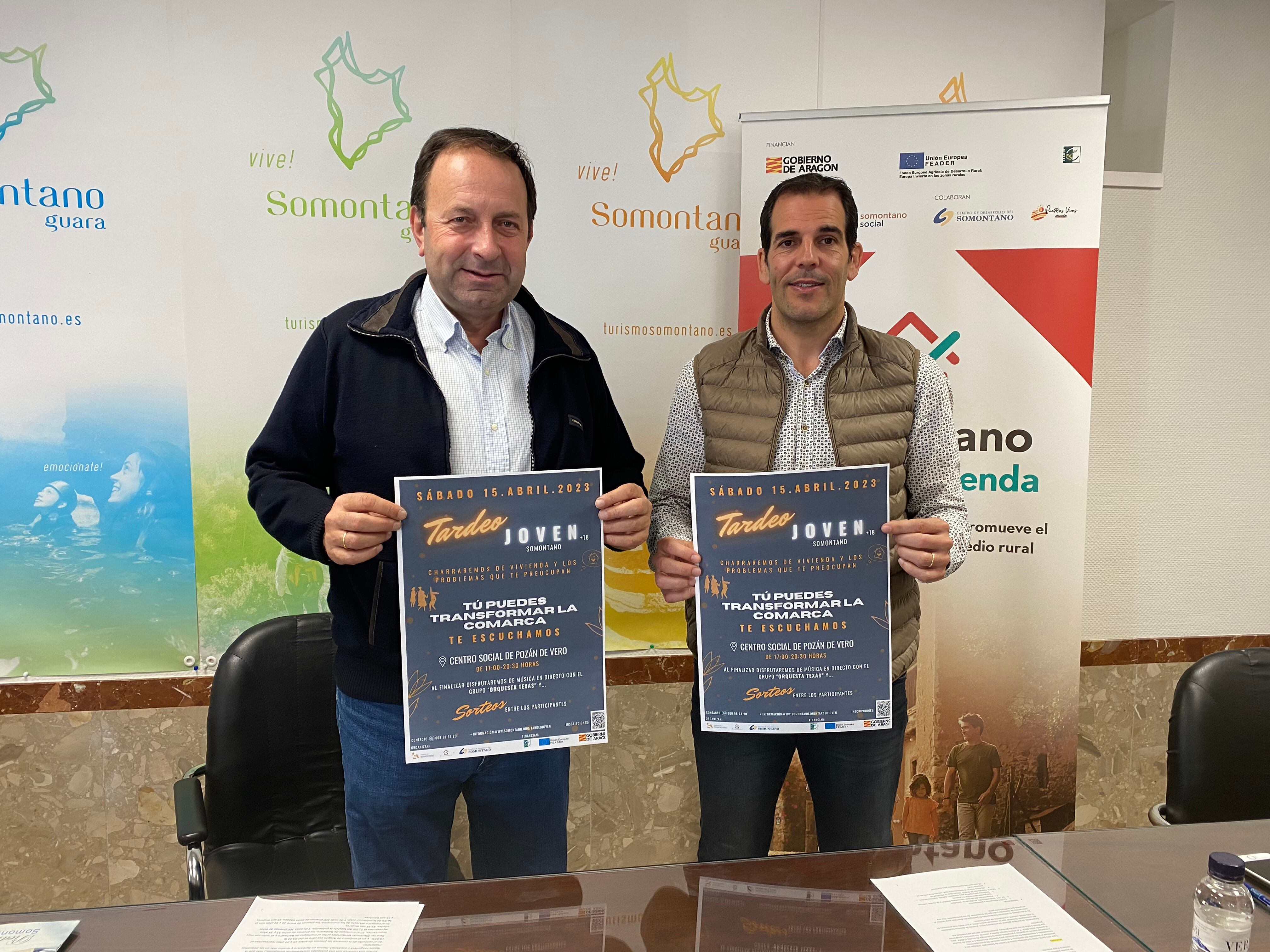 Mariano Altemir y Daniel Gracia en la presentación del Tardeo Joven de Somontano