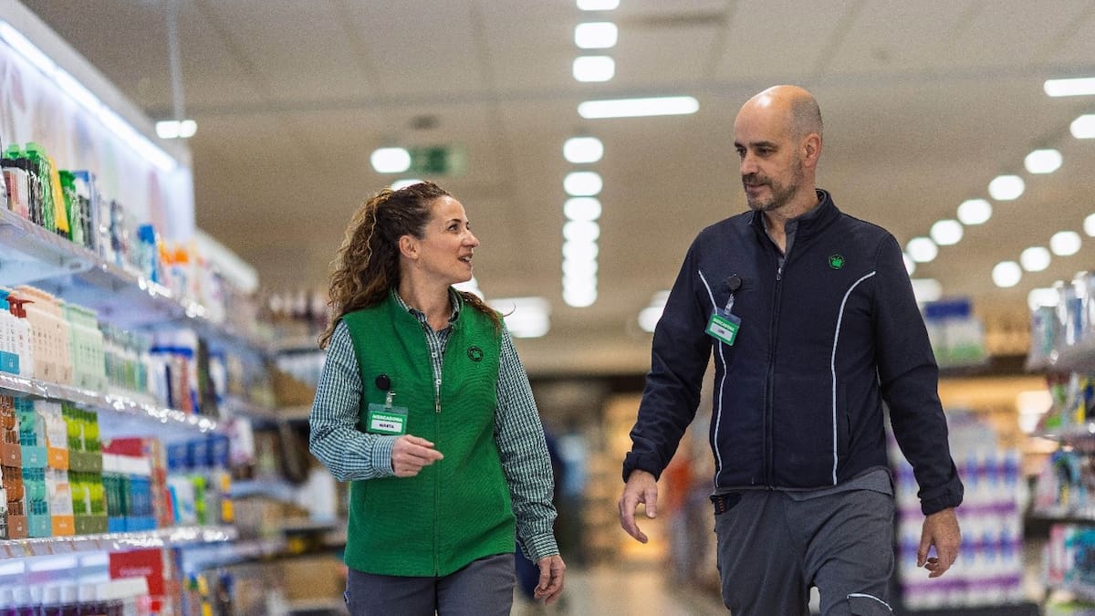 Mercadona aumenta a 37 días las vacaciones de sus 110.000 trabajadores en España y Portugal
