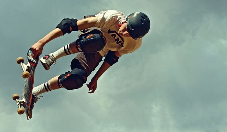 Los aficinados al skate en Paracuellos tendrán que seguir esperando a que la Comunidad de Madrid desparalice su construcción 