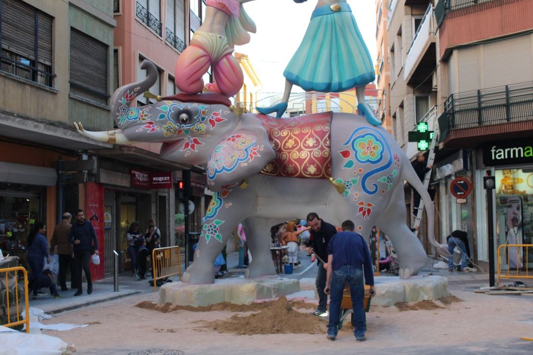 Este viernes se realizó la tradicional &quot;Plantà&quot; en Borriana