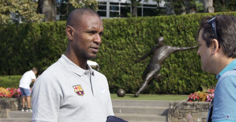 Eric Abidal, secretario técnico del Barcelona, durante la gira del equipo azulgrana en Estados Unidos