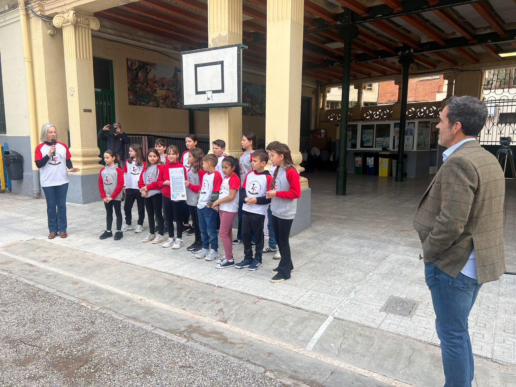 La carrera solidaria de la Casa del Niño logra recaudar más de dos mil seiscientos euros contra el cáncer