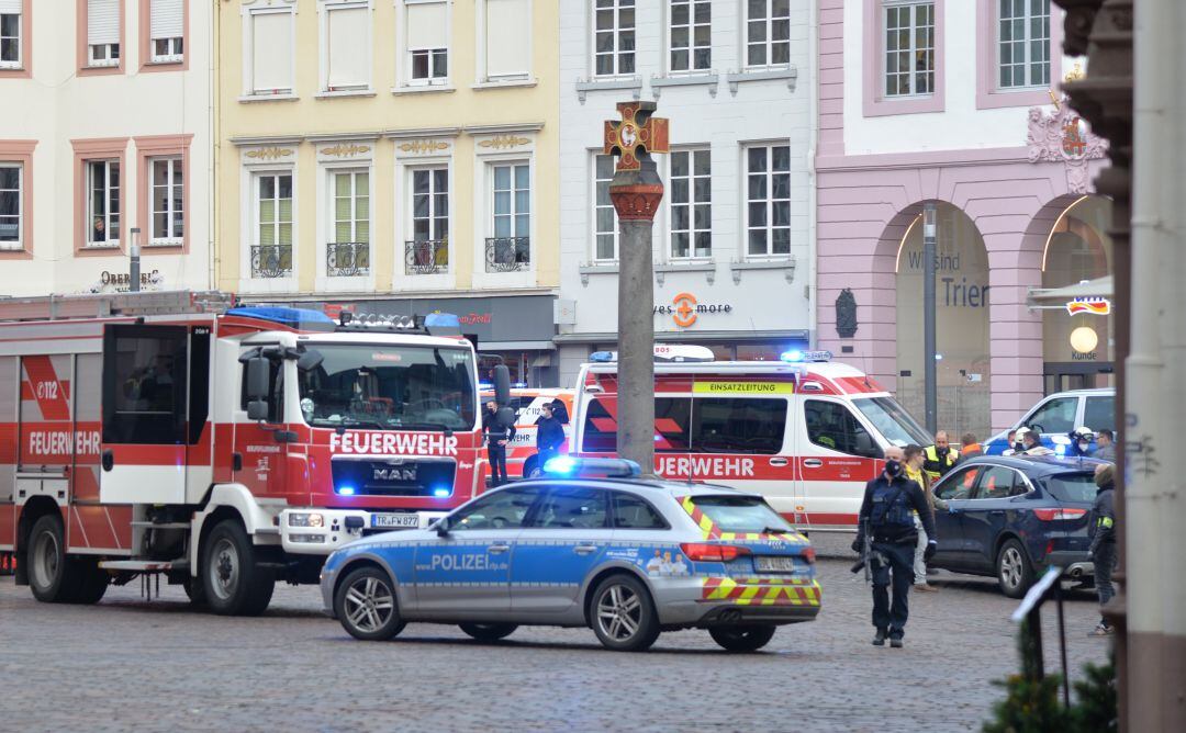 Las autoridades acordonan la zona del atropello en Trier