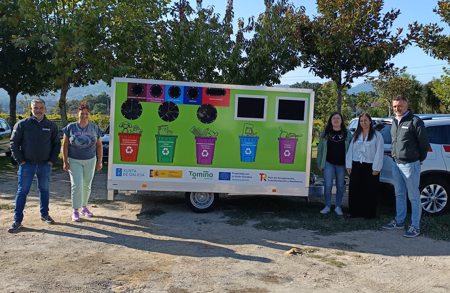 Punto limpio móvil que pone en marcha el Concello de Tomiño