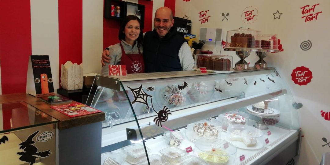 Eucaris Suárez y José Viloria dueños de la pastelería Tart Tart en Chamberí