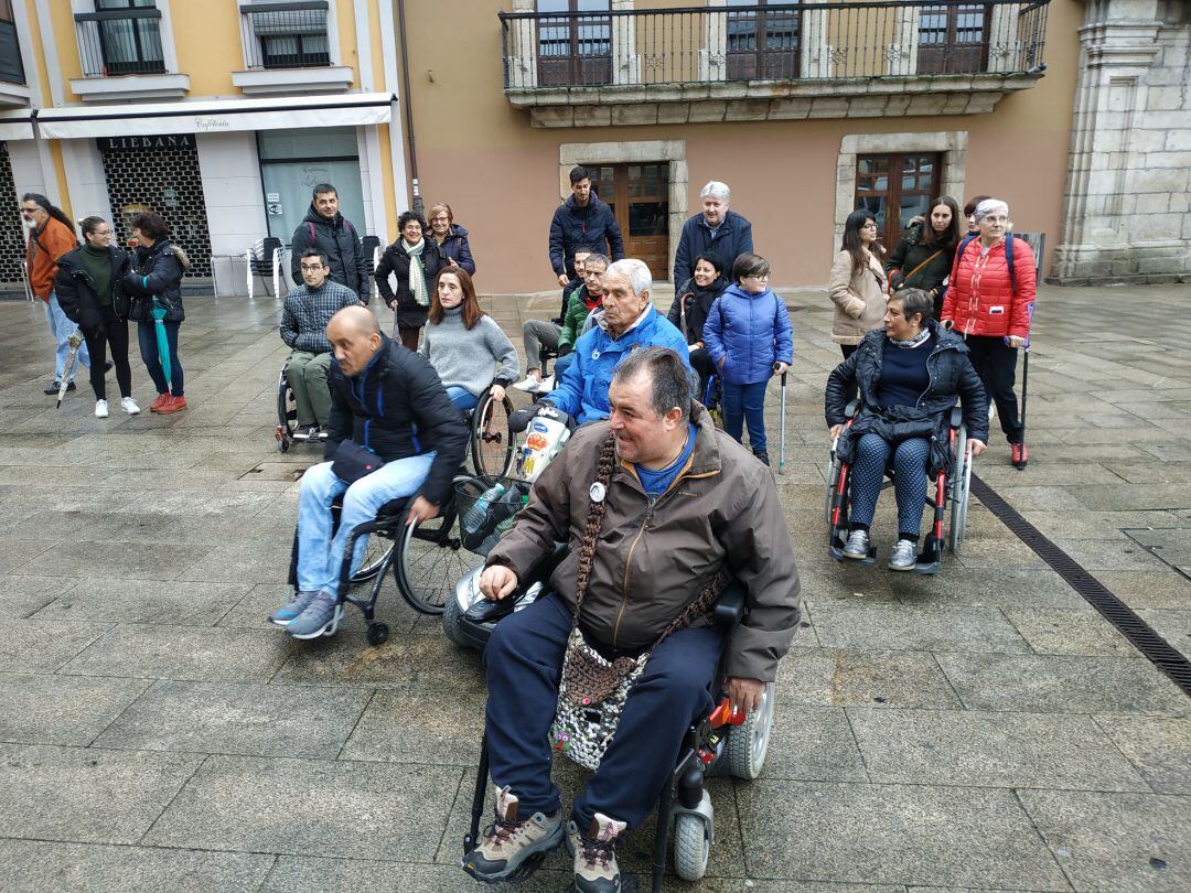 MArcha en silla de ruedas