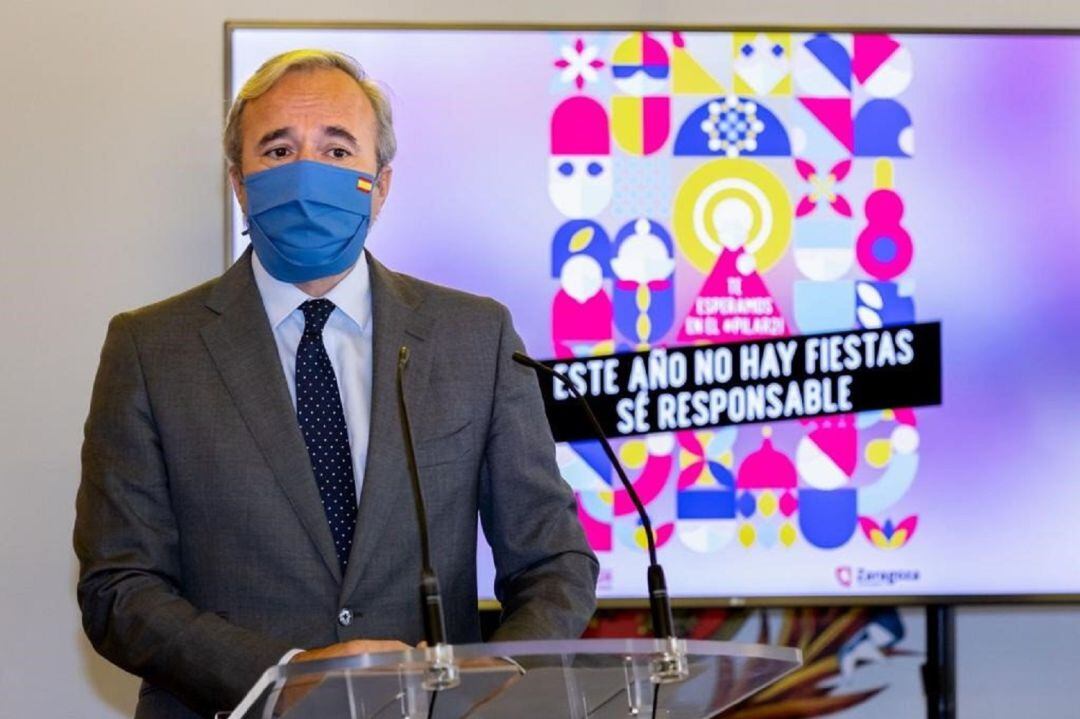 El alcalde de Zaragoza, Jorge Azcón, insta a evitar comportamientos en los próximos días que faciliten la propagación del coronavirus 