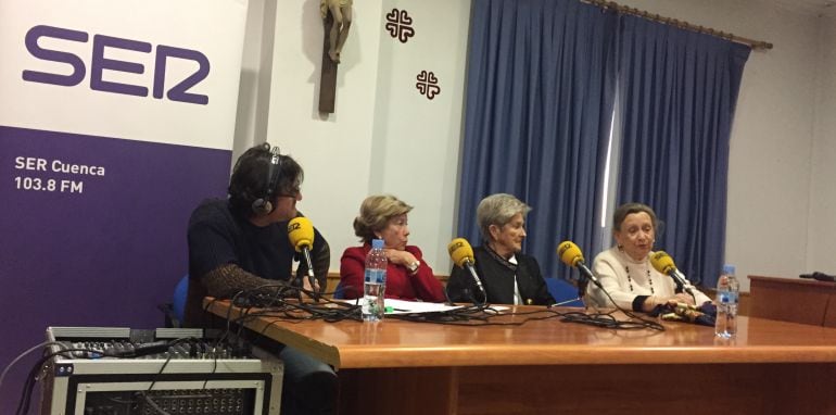 De izquierda a derecha, Paco Auñón, Eva Palenque, Carmen Pariente y Pilar Ruipérez.