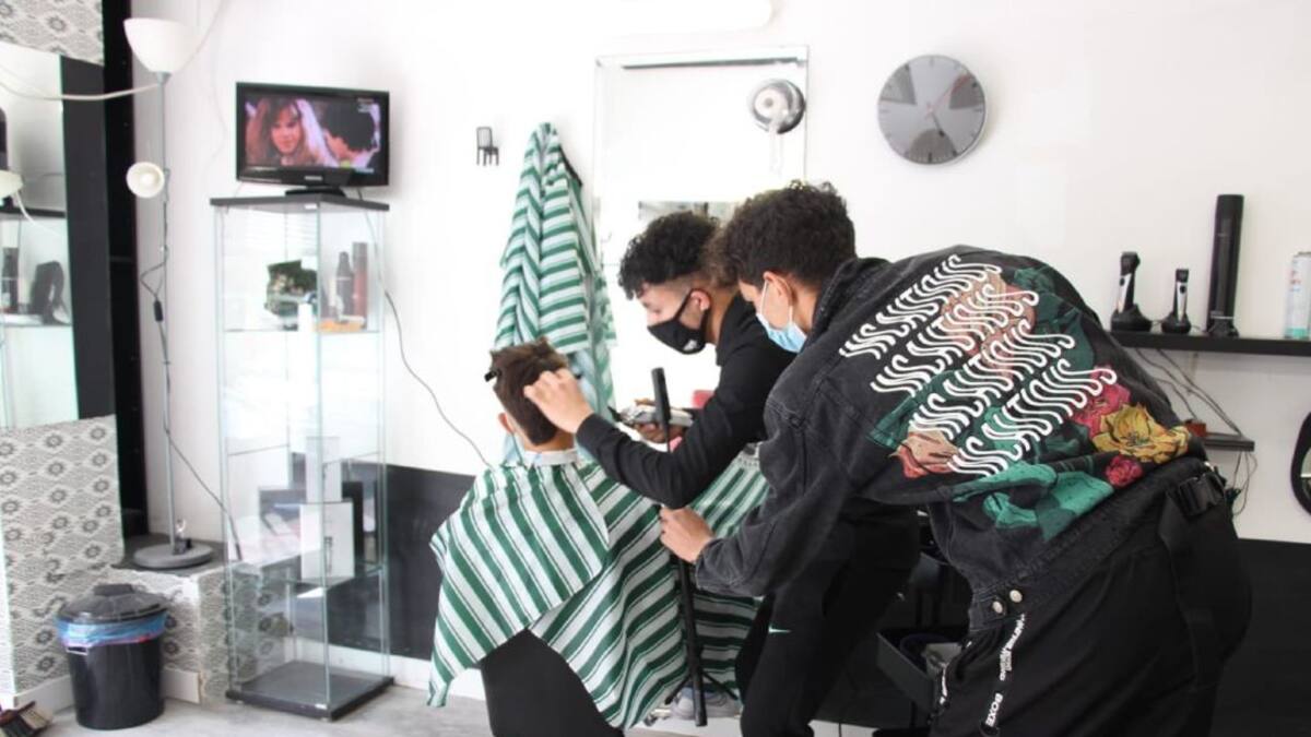 Cortando el pelo... y los prejuicios