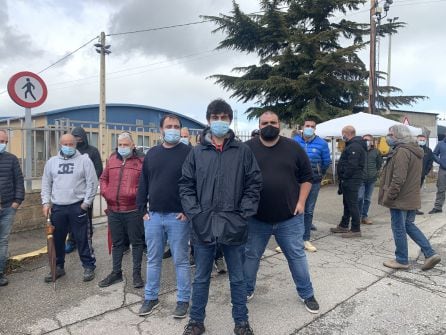 Representantes de la CGT, entre ellos el secretario general de la Federación Estatal de Sindicatos de la Metalurgia de la CGT, Miguel Fadrique