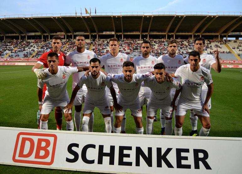 Imagen del primer once que inició la temporada