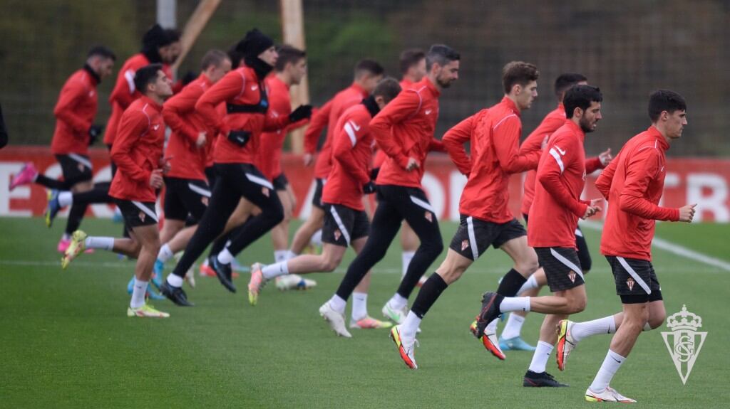 Entrenamiento del Sporting de este jueves.