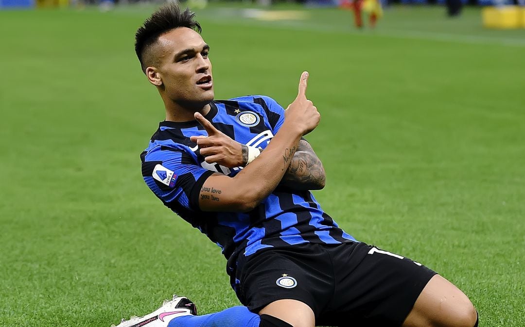 Lautaro Martínez celebra un gol de la presente temporada