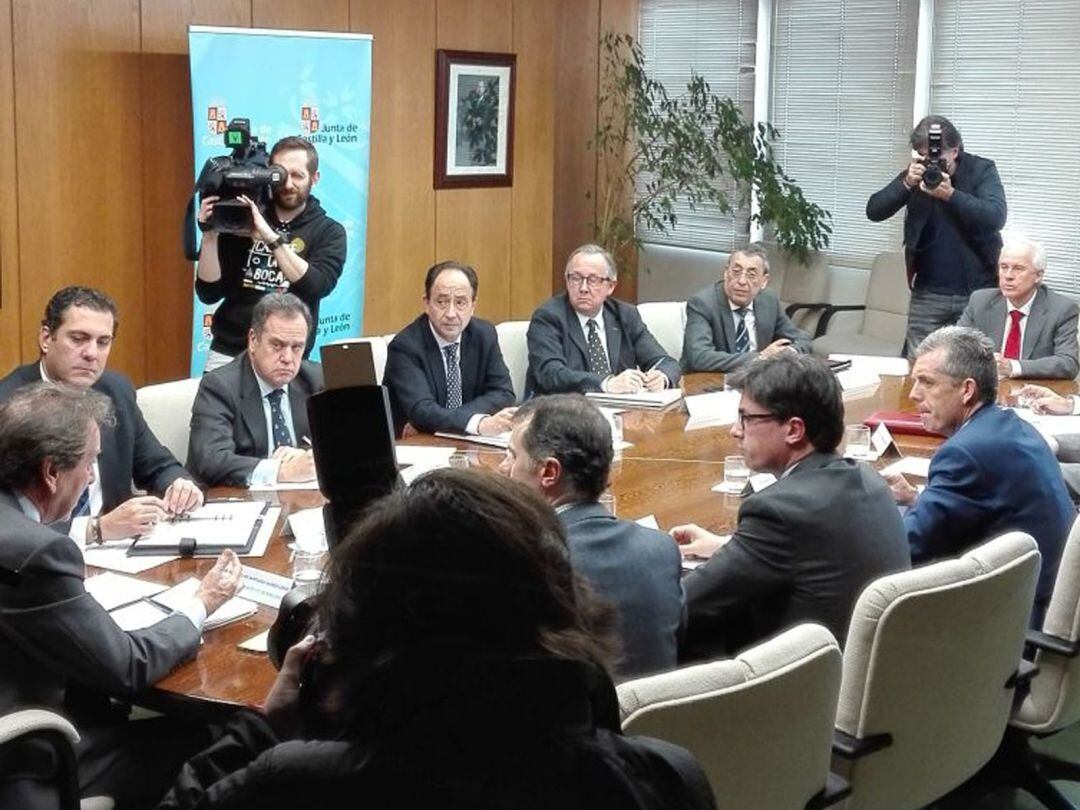 Reunión en Zamora de la Comisión General de Coordinación Territorial con el Consejero José Antonio de Santiago a la cabeza