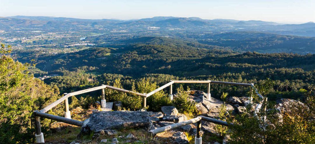 Vistas panorámicas desde el Parque Natural del Monte Aloia en Tui.