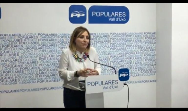 La portavoz del PP en el Ayuntamiento de la Vall d&#039;Uixó es Elena Vicente-Ruiz.