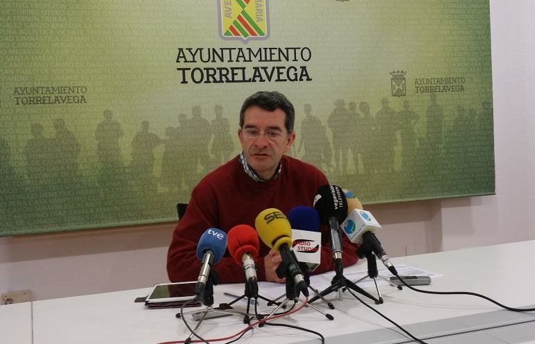 El concejal de hacienda de Torrelavega, Pedro Pérez Noriega